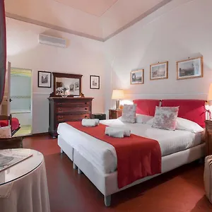 Ape Rosa Relais Florence